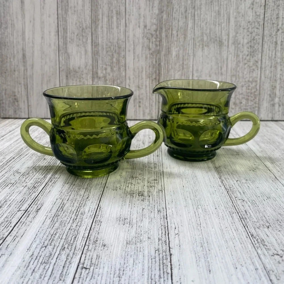 Avocado Green King Crown’s Thumb Print Pattern-Indiana Glass Creamer & Sugar Set - Picture 4 of 9